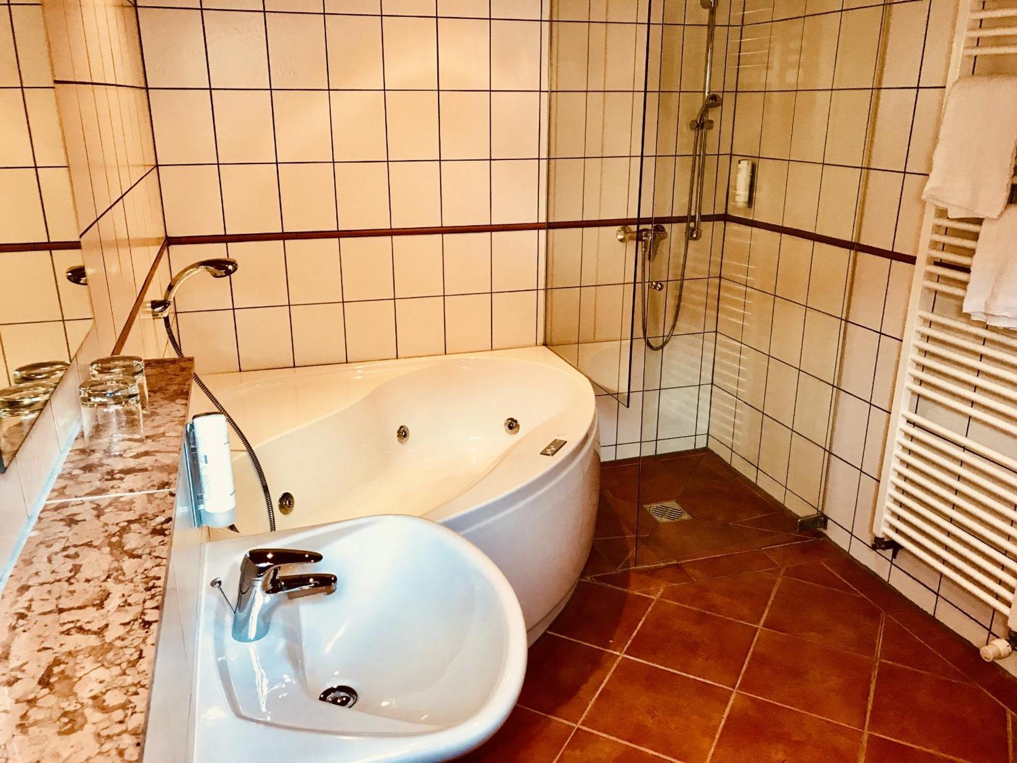 Hotel Weingut Dehren Ellenz-Poltersdorf Room photo